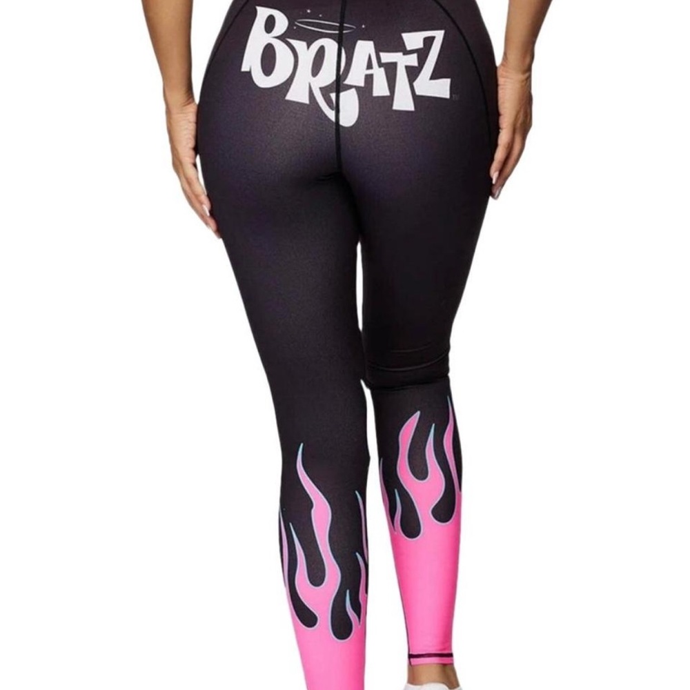 Rare Bratz Black and Pink Flame PSD Leggings